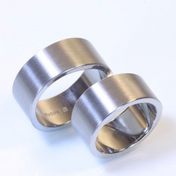  Flat, wide wedding rings, 500 palladium