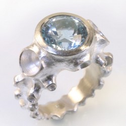  Octopus ring, 925- silver topaz