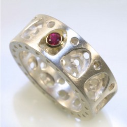  Ring, 925- silver, 750- gold, ruby